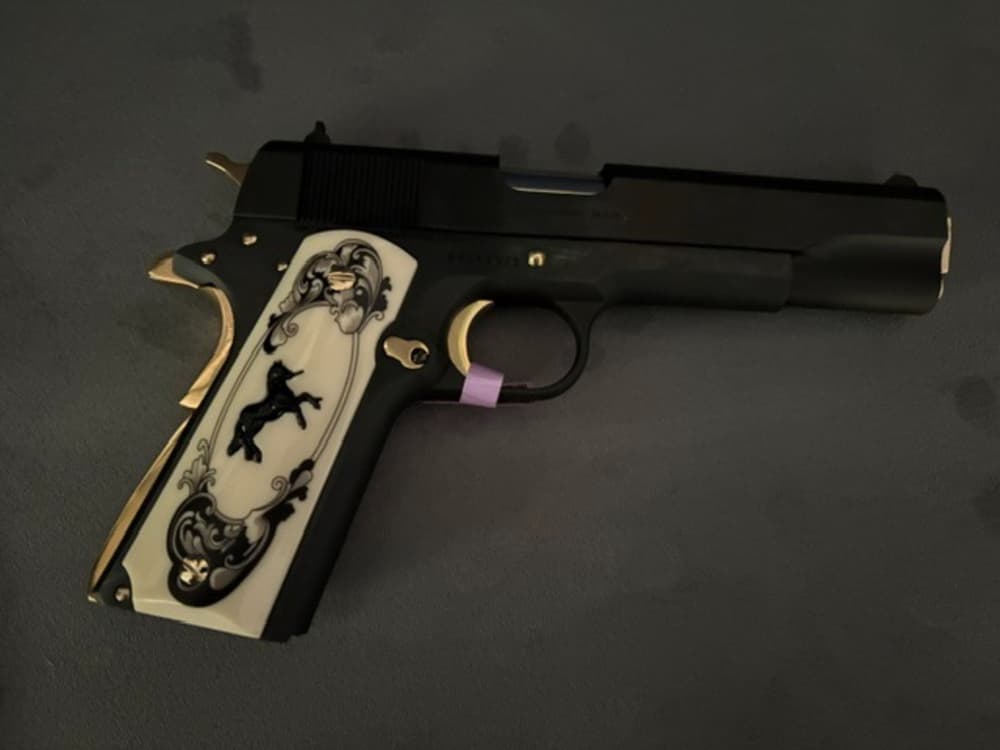 Colt 1911 Government 45Acp Black & Gold .01 Start NR Penny Auction-img-14