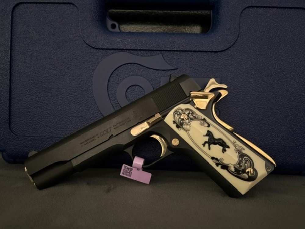 Colt 1911 Government 45Acp Black & Gold .01 Start NR Penny Auction-img-1
