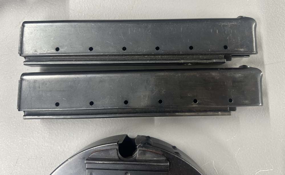 Auto-Ordnance Model of 1927 A1 Thompson simi-auto carbine with mags-img-4
