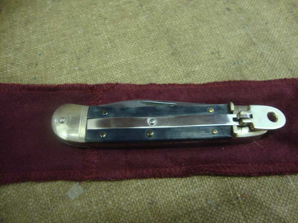 Hubertus Bolster Lever Switchblade, Blue-Grey Bone Scales, 2.75" Stainless -img-0