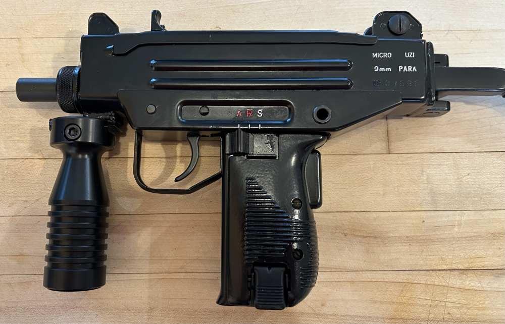 UZI MICRO SMG (9mm) transferrable sub machine gun B&G bolt AWESOME!-img-3