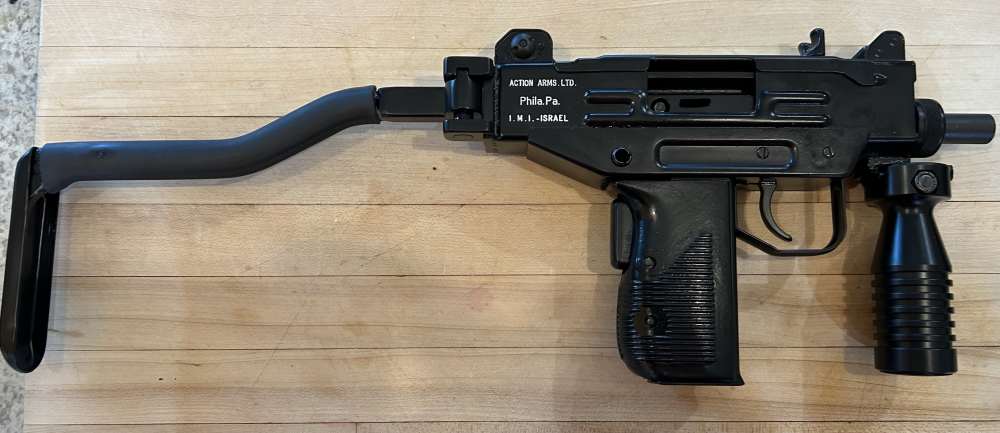 UZI MICRO SMG (9mm) transferrable sub machine gun B&G bolt AWESOME!-img-0