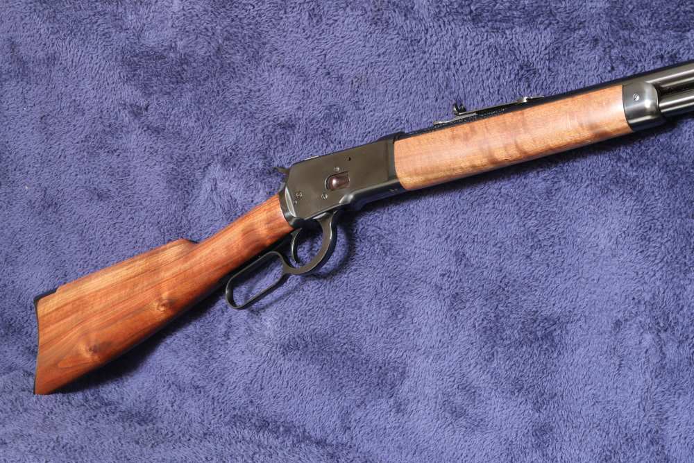 NEW Un-Fired WINCHESTER 1892 Lever-Action Rifle .357 MAG - NO RESERVE-img-1