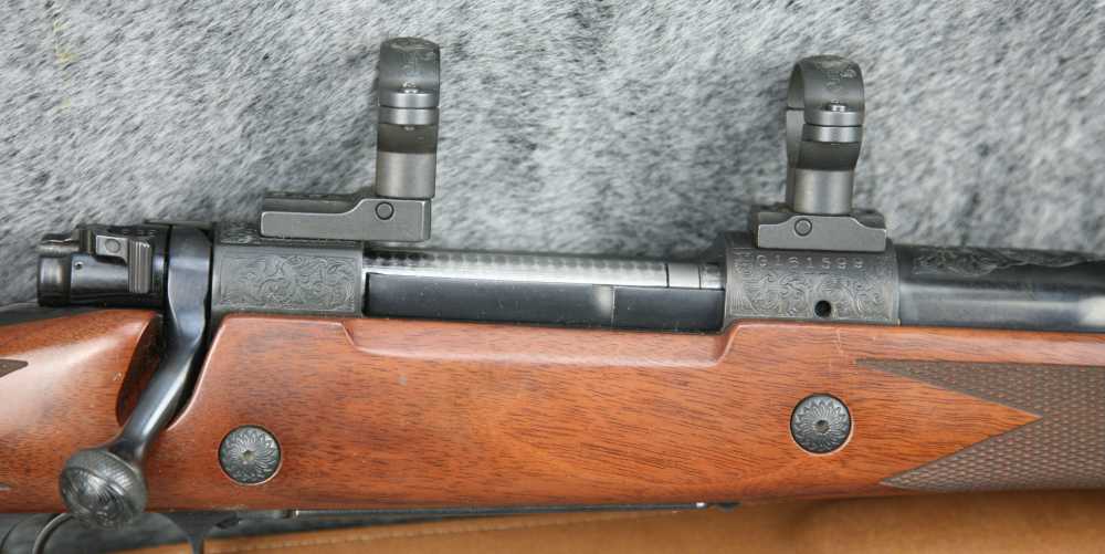 Winchester model 70 Classic Super Express 416 Rem Mag Custom Hand Engraved-img-10