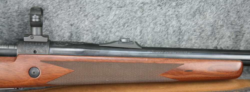 Winchester model 70 Classic Super Express 416 Rem Mag Custom Hand Engraved-img-8