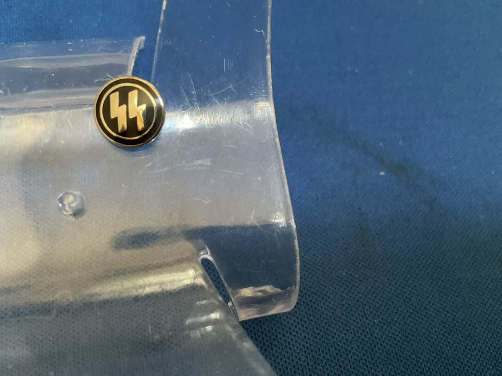 SS Dagger Grip Emblem-img-0