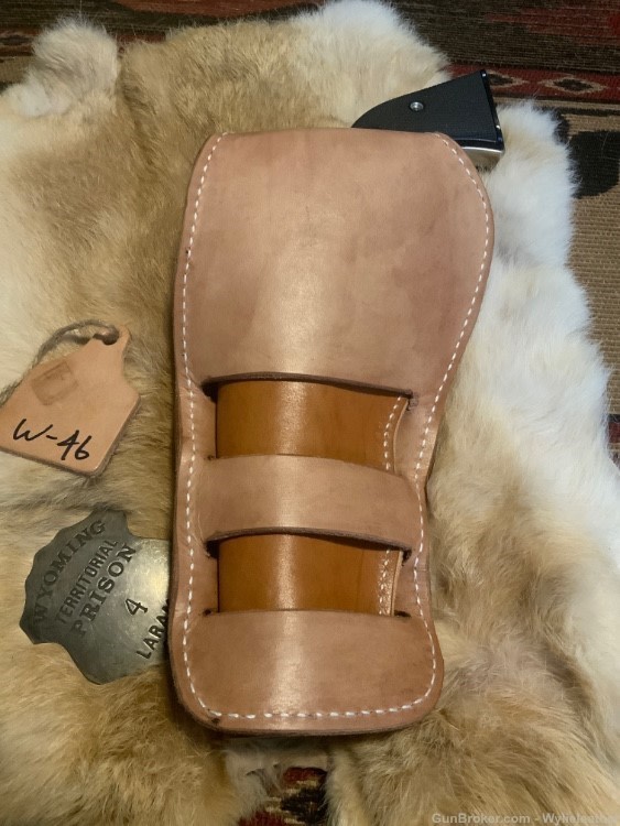 Colt Single Action Army, Vaquero, Lined Leather holster 5 1/2” barrel-img-5