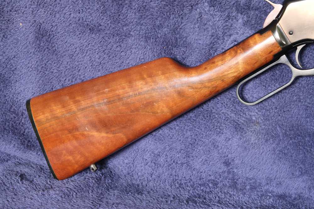 STUNNING Like-New - WINCHESTER 9422M Lever Gun 22 mag 1977 Mfg. NO RESERVE-img-3