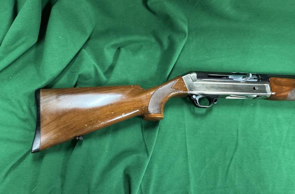 Benelli "Special 80" Inertia Operated 12ga Two-Tone-img-3