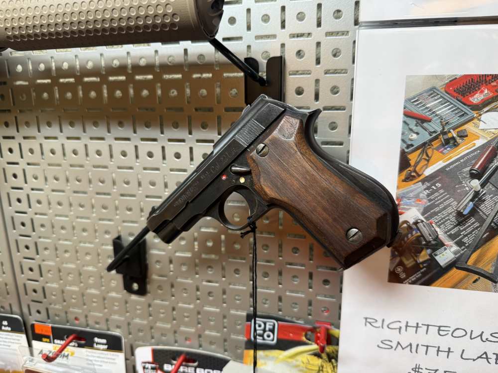 French unique model 52 22lr -img-1