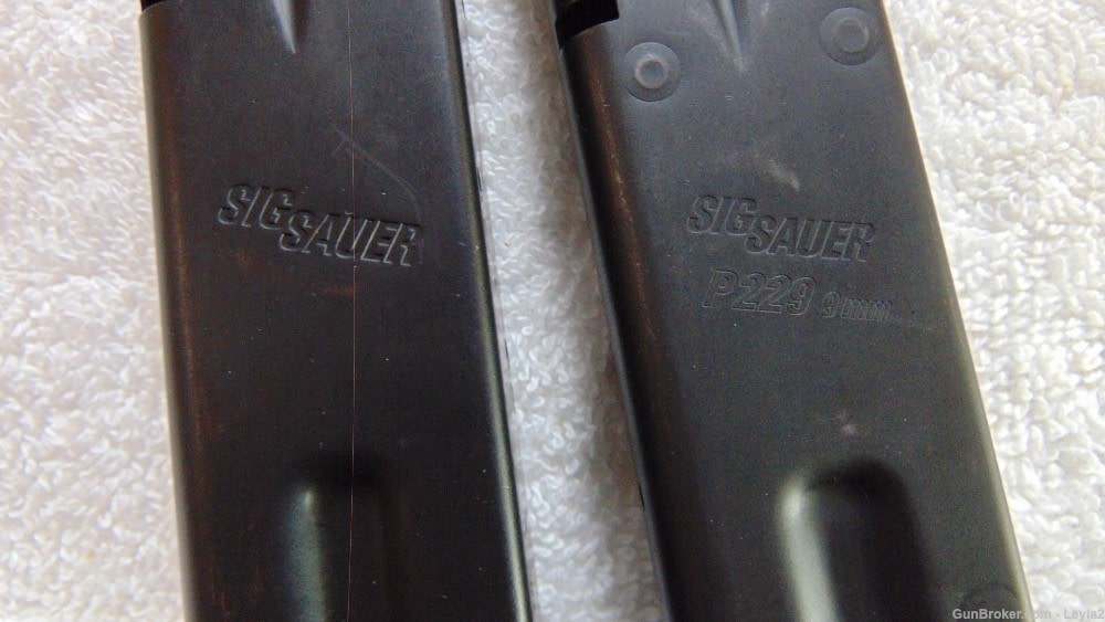 2 Sig Sauer P229, 9mm pistol magazine -img-2
