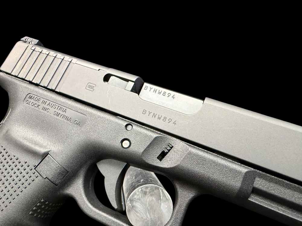RARE, DISCONTINUED, GLOCK 40 GEN 4 MOS 10MM AUTO LNIB ALL FACTORY ITEMS-img-16