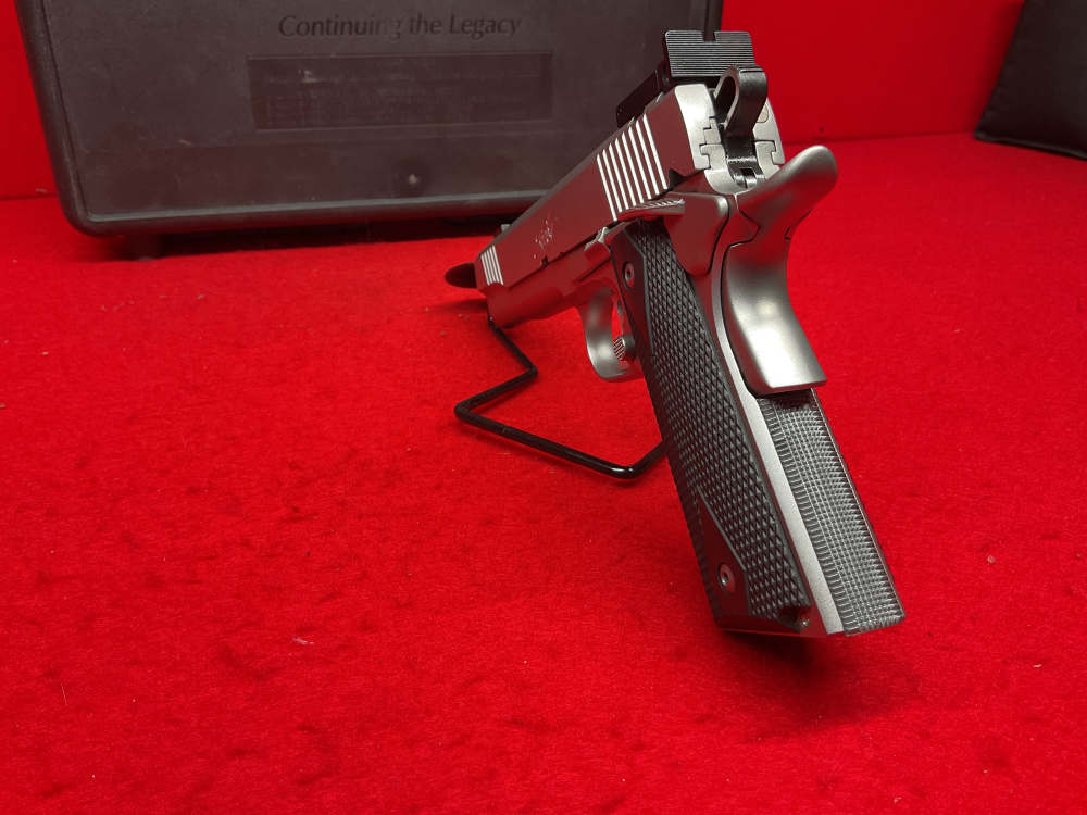 Kimber stainless target II -img-3