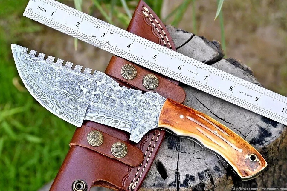 HANDMADE DAMASCUS STEEL Tracker KNIFE-img-1