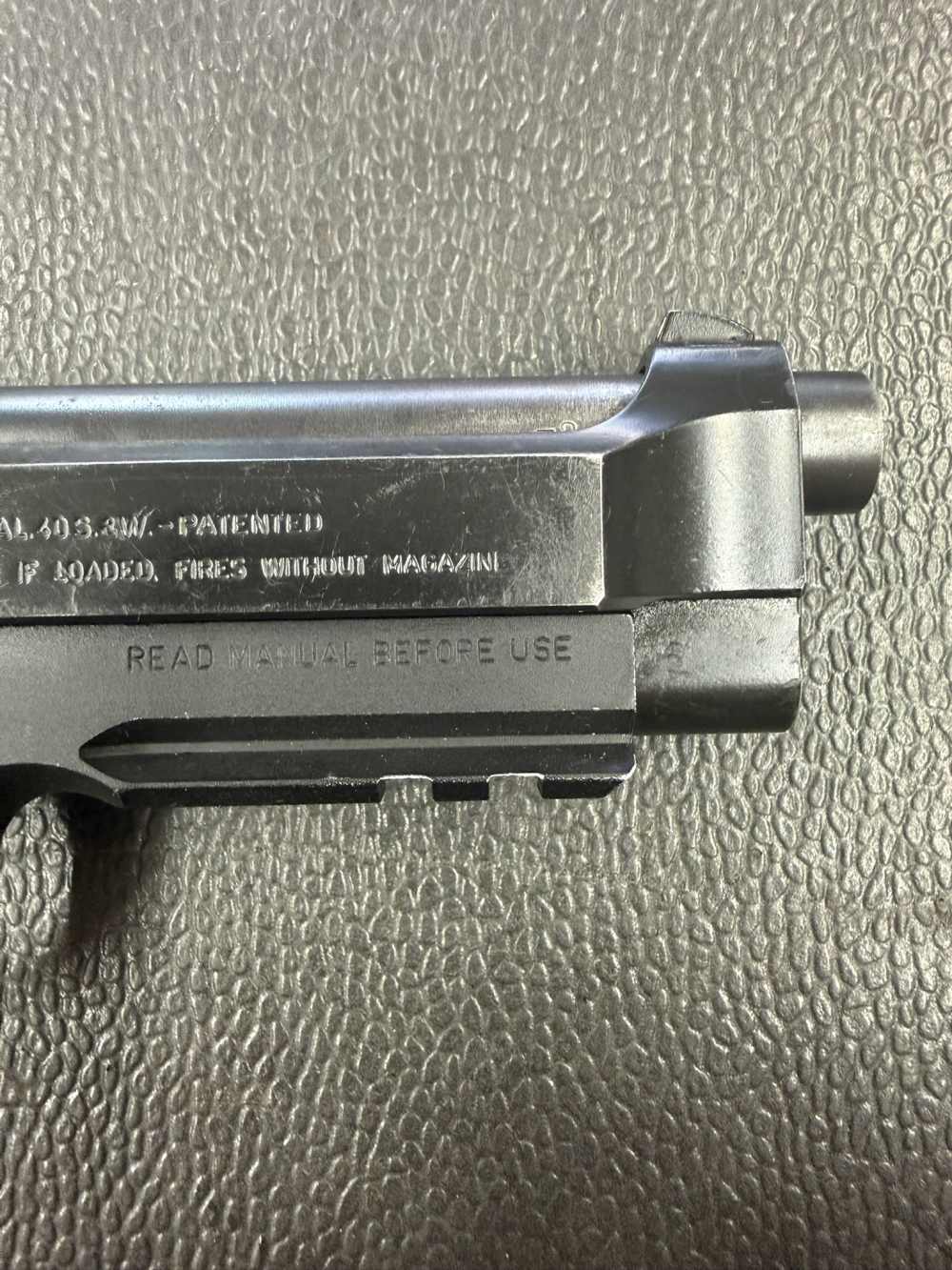 Beretta 96A1 40 S&W-img-4