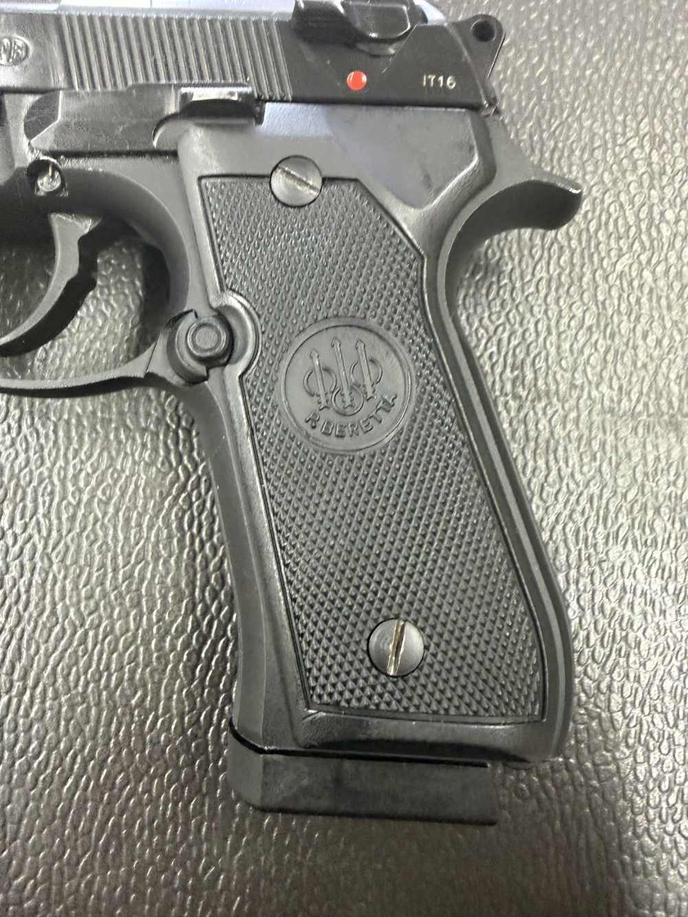 Beretta 96A1 40 S&W-img-6