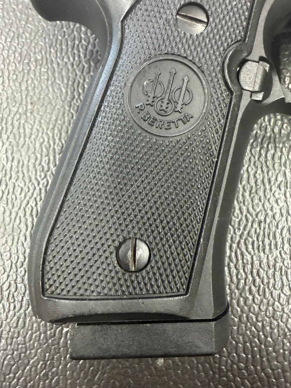 Beretta 96A1 40 S&W-img-1