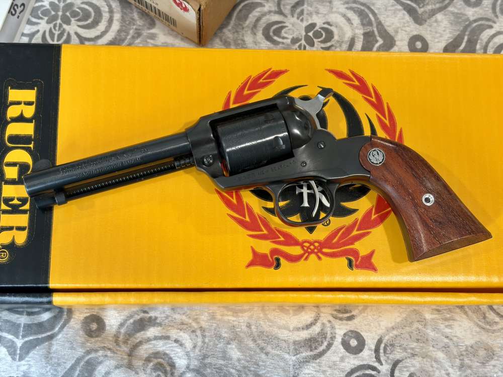 HOLY GRAIL Ruger Bearcat Convertible .22MAG / .22LR with shipping box! WMR-img-2