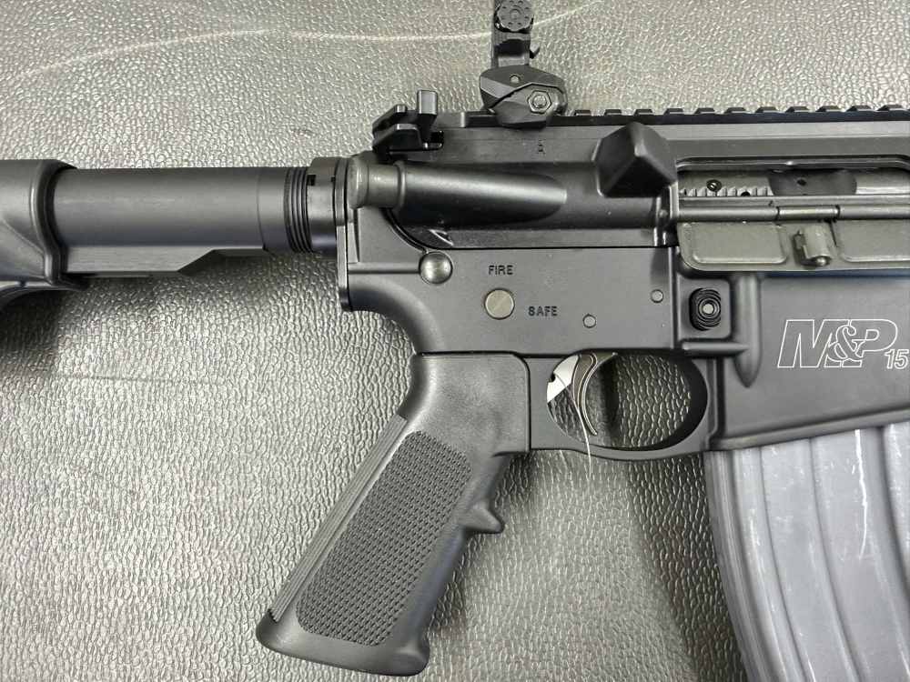 Smith and Wesson M&P15 5.56 Nato-img-3