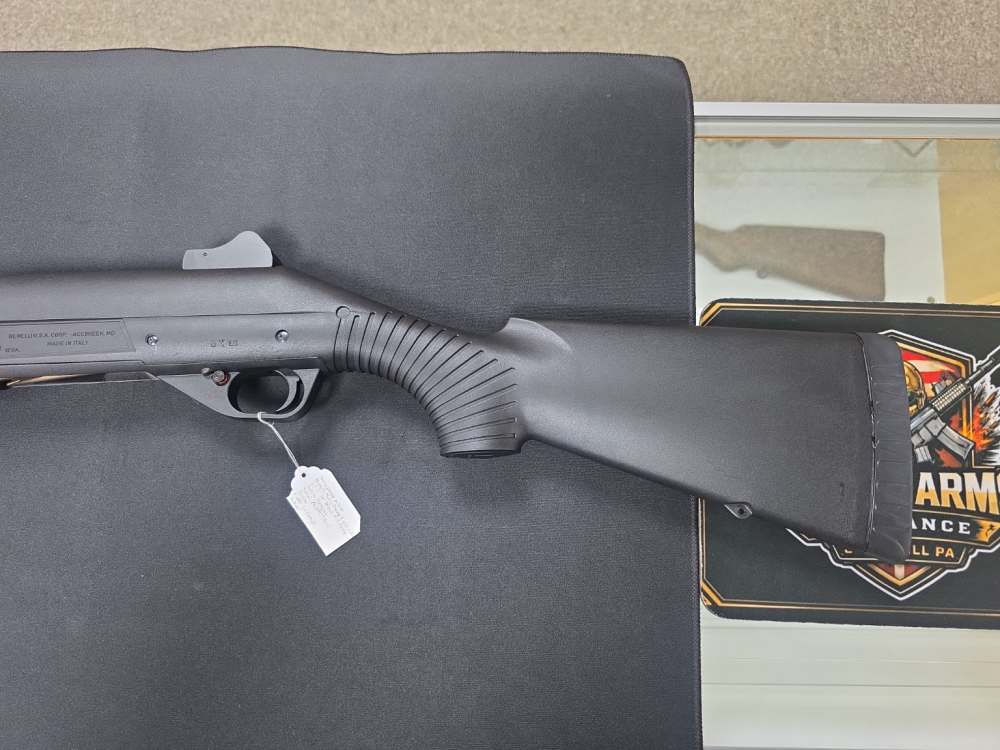 used Benelli Nova Pump Field 12GA 3-1/2" 26" Black 4+1 Pump Action Shotgun-img-7