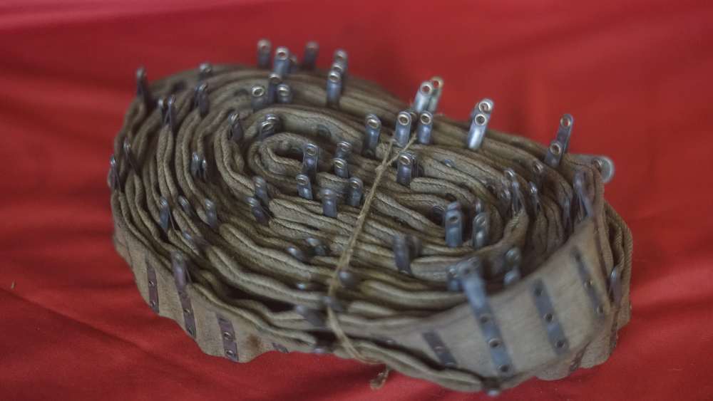 1910 Russian Maxim tabbed cloth belt dated 1944-img-3