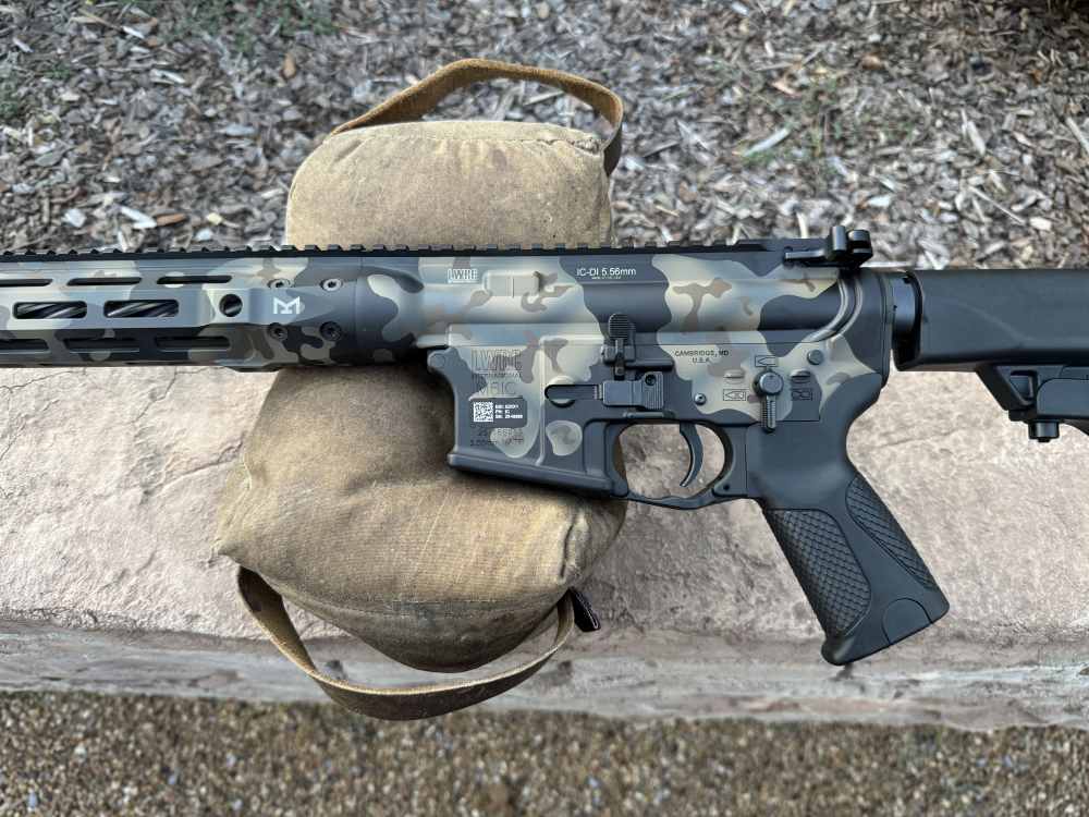 LWRC M61C IC-DI Carbine rifle 5.56 Camo No reserve-img-1