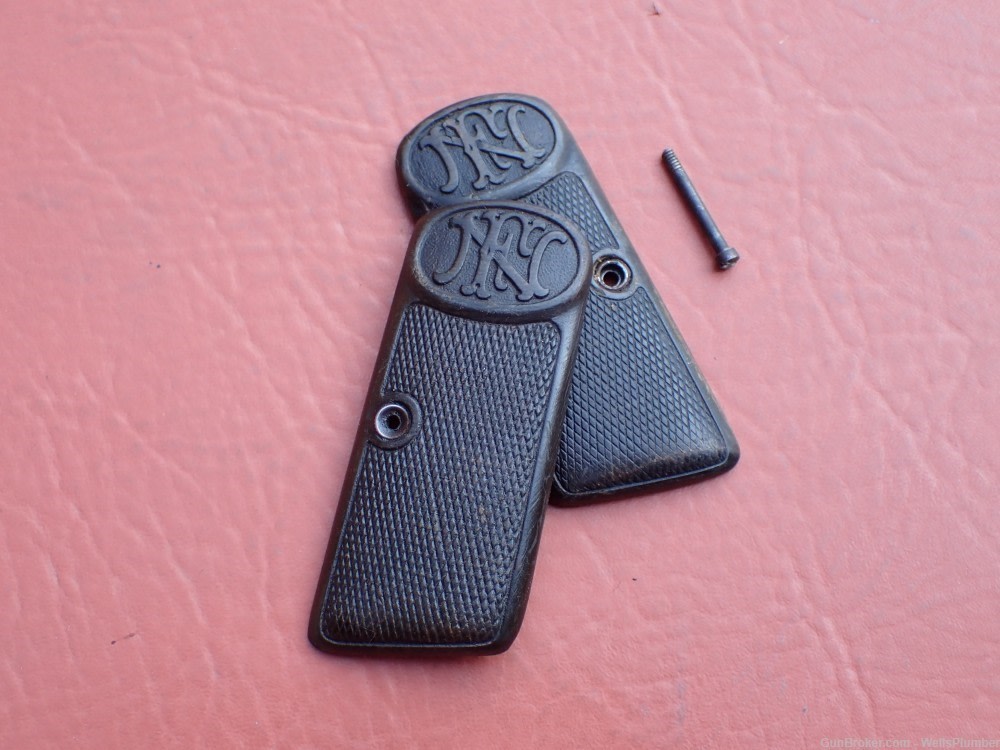FN BROWNING MODEL 1910 FACTORY EARLY HORN GRIPS WITH SCREW-img-8