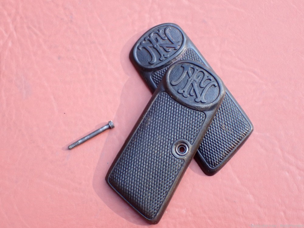 FN BROWNING MODEL 1910 FACTORY EARLY HORN GRIPS WITH SCREW-img-6