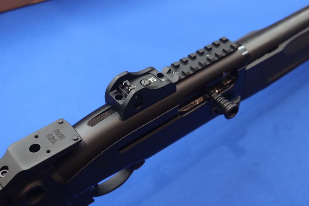 Beretta Model 1301 MOD2 Tactical Shotgun 12GA CHISEL STOCK Semi Auto 18.5" -img-10
