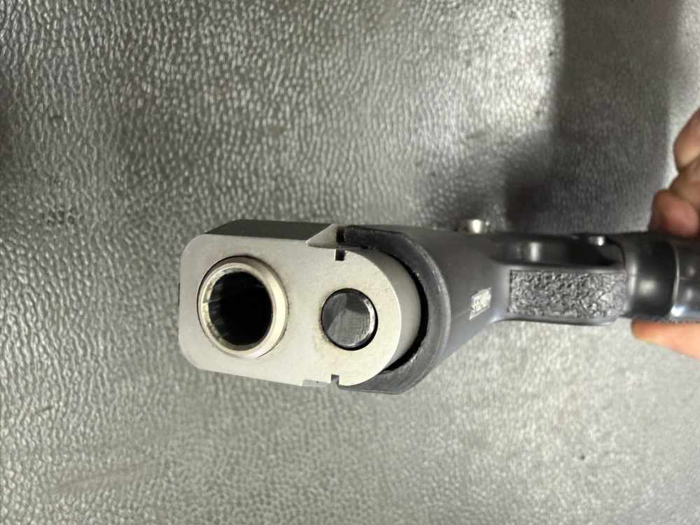 Kahr CW40 with box 40 S&W-img-13