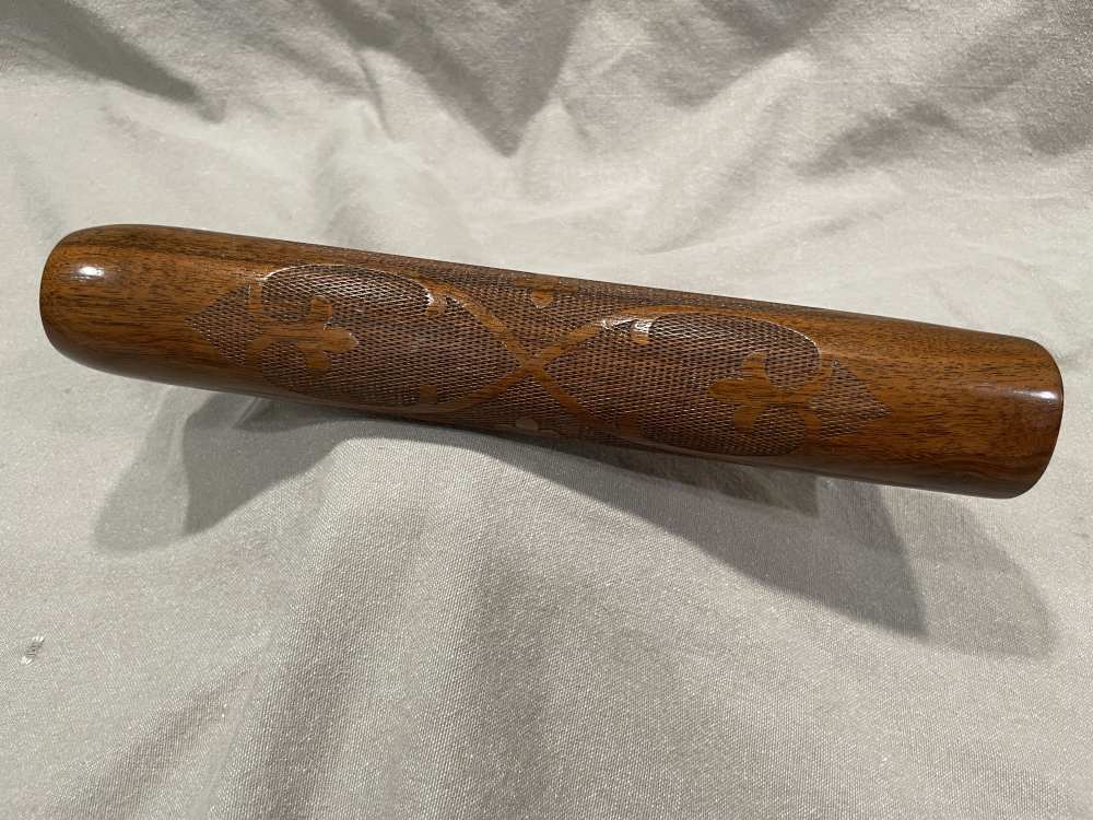 Remington 1100 12 Gauge Factory Forearm Walnut Excellent 98% Condition-img-1