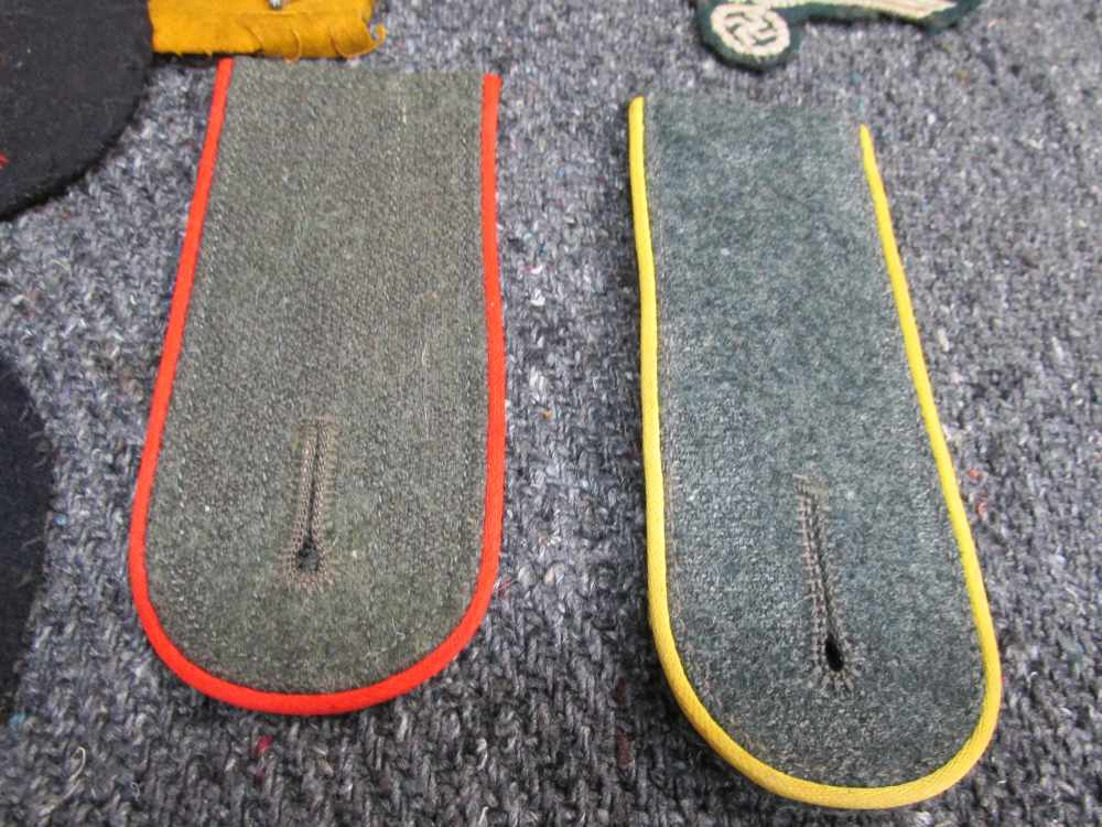 6 PIECES WWII ORIGINAL GERMAN UNIFORM INSIGNI-ARMY/NAVY/LUFTWAFFE-img-1