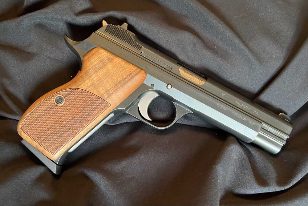 Sig Sauer German Mastershop P210 Legend-img-0