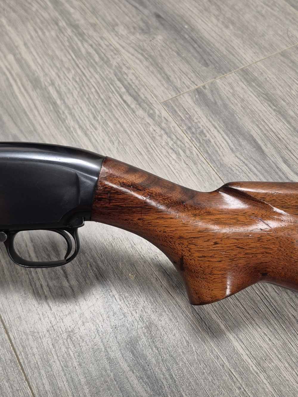 PENNY! VERY NICE WINCHESTER MODEL 12 PUMP SHOTGUN 16 GAIGE 1941 MADE 85%-img-9