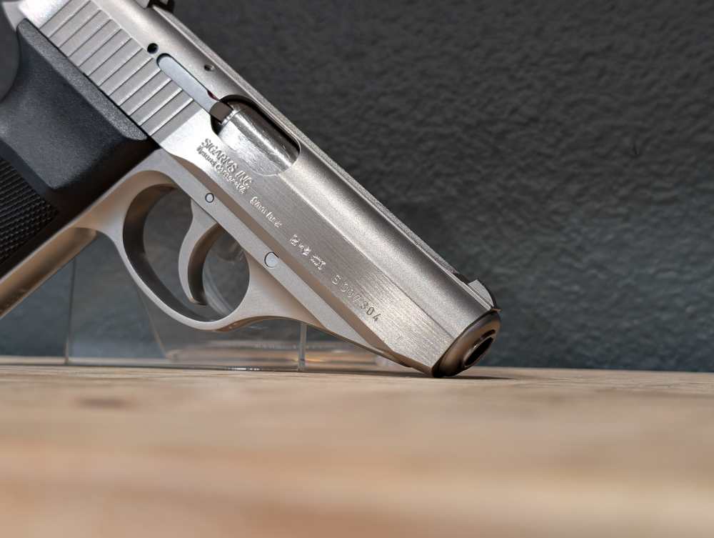 1986 SIG Sauer P230 SL - .380 Auto-img-7