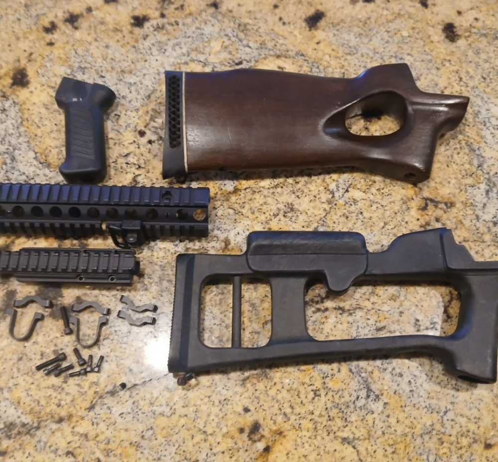 AK STOCK THUMBHOLE-img-2