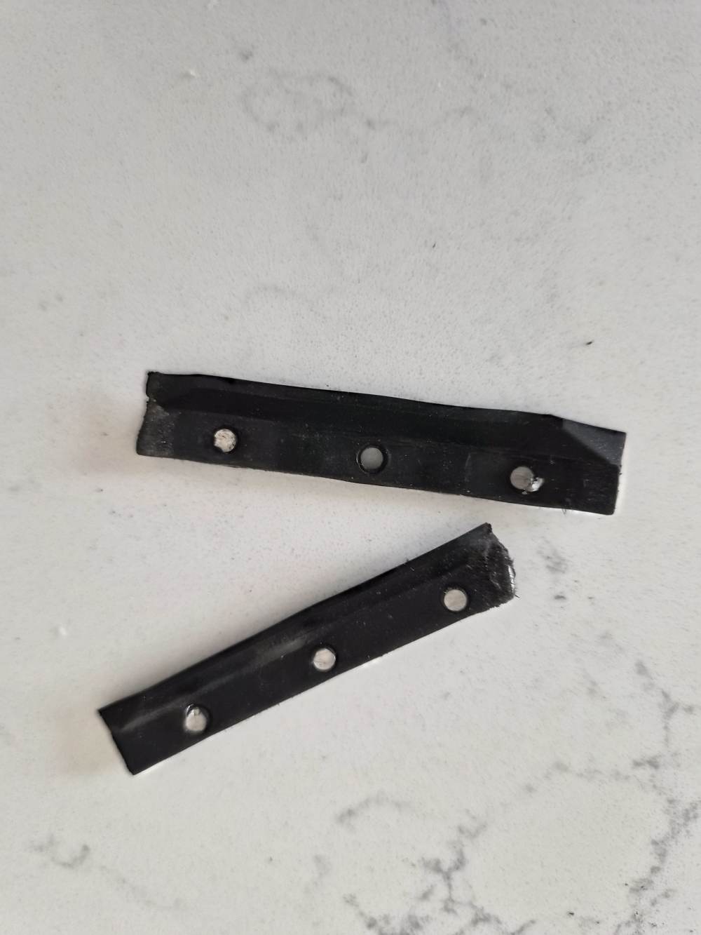 Sig 550 series dust cover for ejection port-img-0