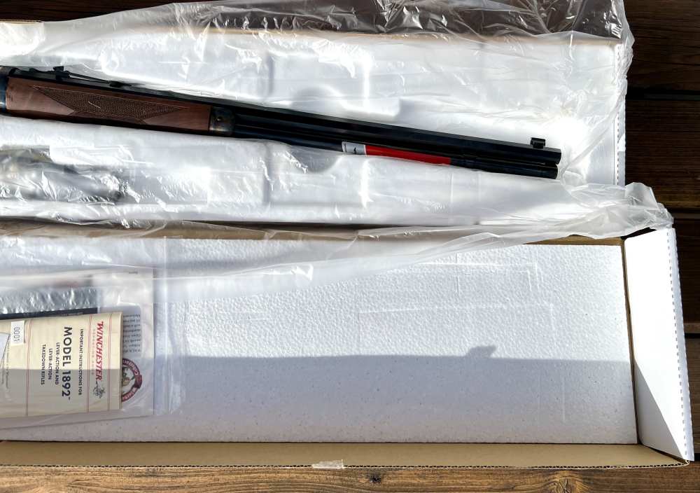 Winchester 1892 Deluxe Case Color 45 Colt Octagon T/D NIB 2026 Nice Wood-img-37