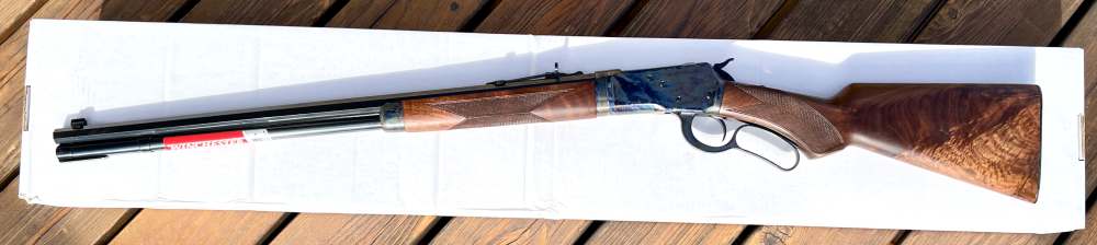Winchester 1892 Deluxe Case Color 45 Colt Octagon T/D NIB 2026 Nice Wood-img-19