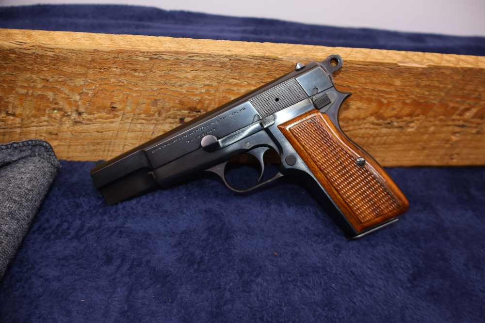 COLLECTOR GRADE BROWNING HI-POWER T-SERIES 9MM UNFIRED & UNRACKED? 1968 C&R-img-0