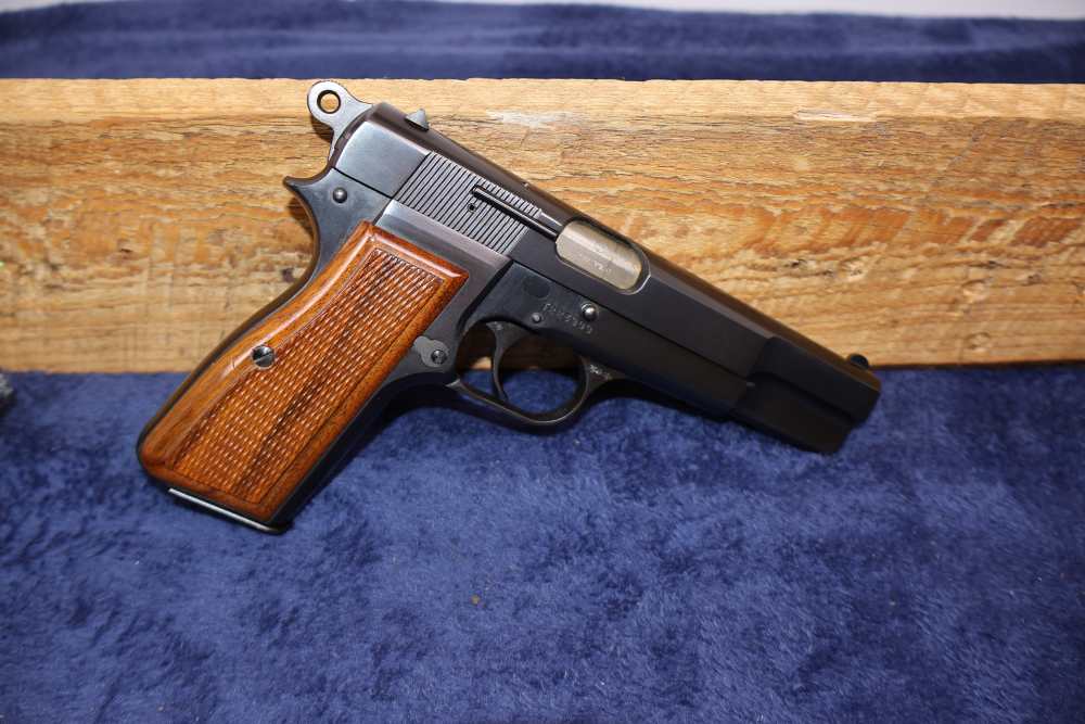 COLLECTOR GRADE BROWNING HI-POWER T-SERIES 9MM UNFIRED & UNRACKED? 1968 C&R-img-1