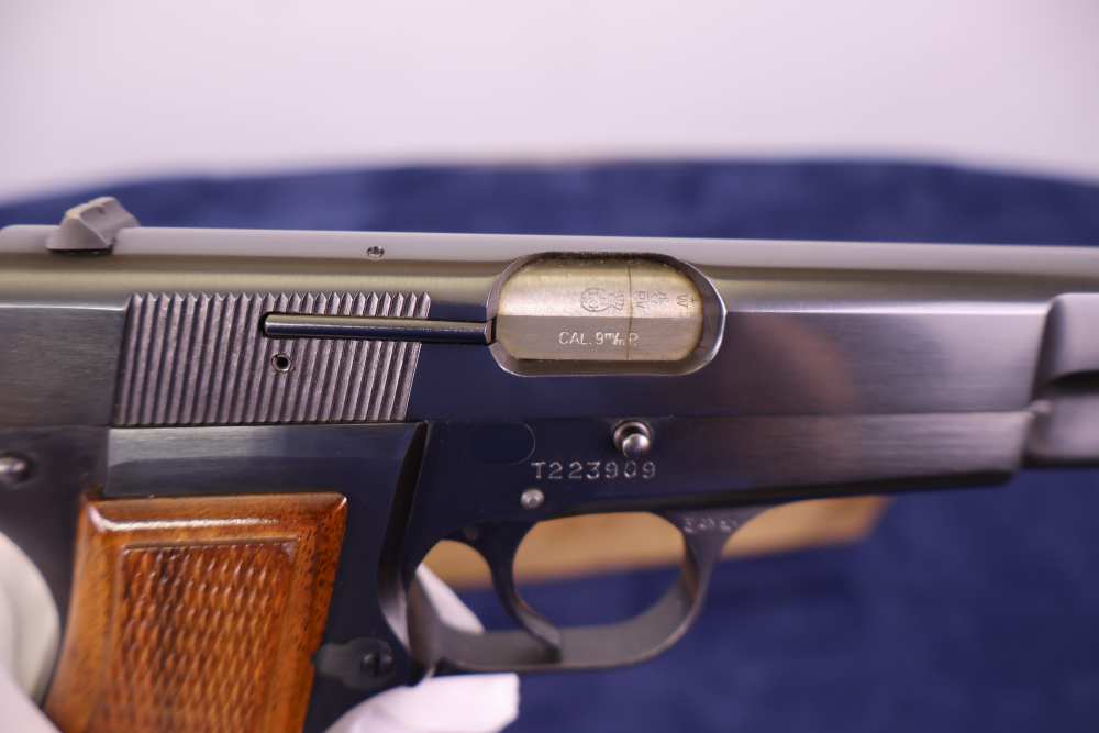 COLLECTOR GRADE BROWNING HI-POWER T-SERIES 9MM UNFIRED & UNRACKED? 1968 C&R-img-13