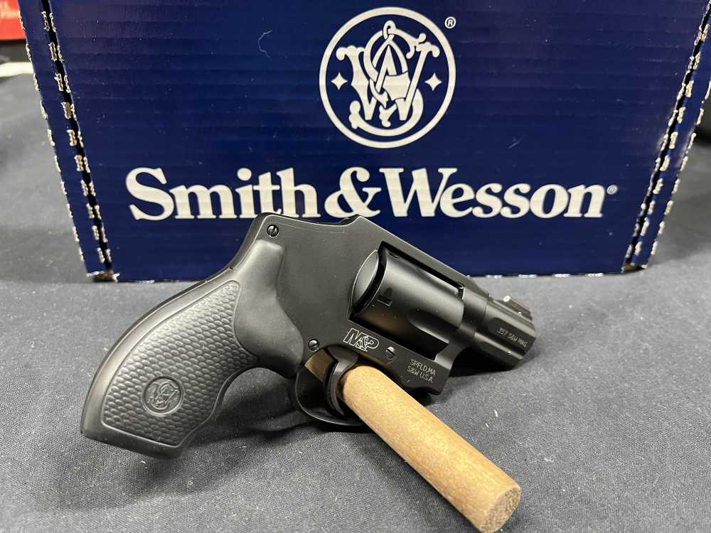 Smith and Wesson 340 M&P Double action revolver 357 mag 1.875” NOS S&W-img-2
