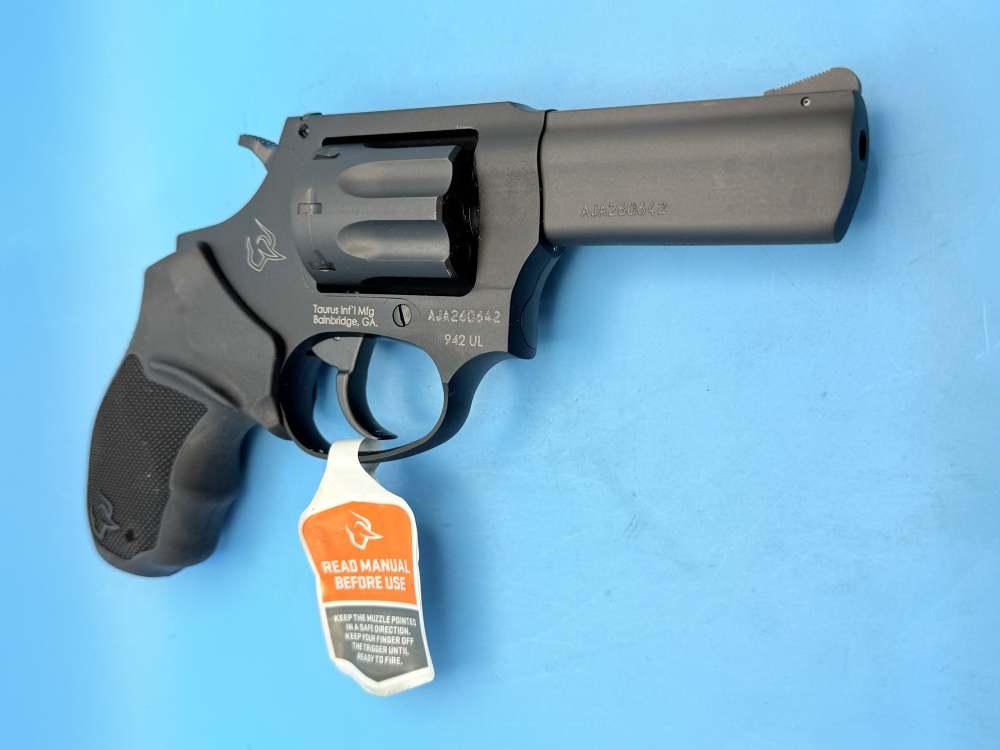 Taurus 942 Ultra-Lite .22 LR 942UL NEW-img-4