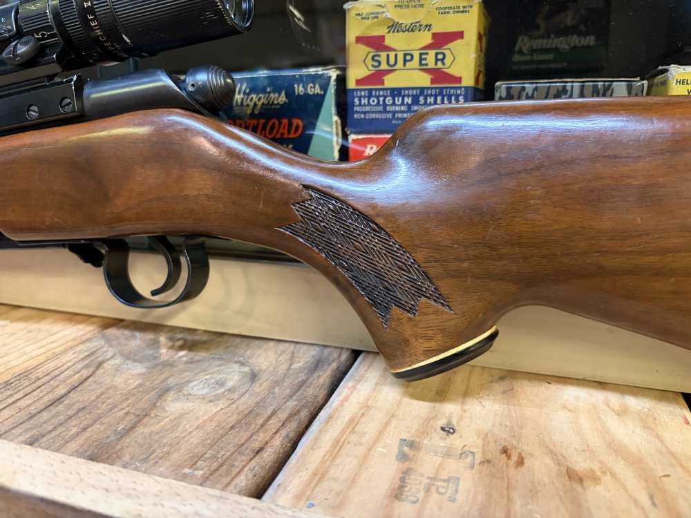 Savage 340v 225 Winchester-img-16