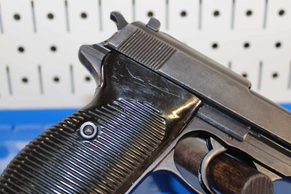 Walther P-38 (AC 45) - 9mm Luger - 1945 - Matching Magazine - Scarce - WWII-img-36