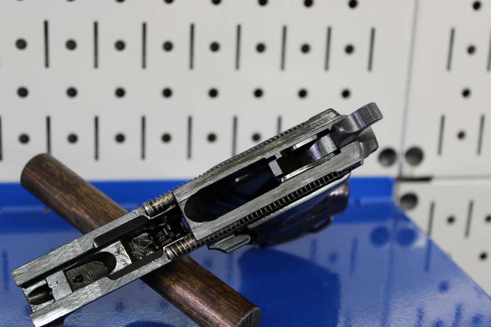 Walther P-38 (AC 45) - 9mm Luger - 1945 - Matching Magazine - Scarce - WWII-img-48