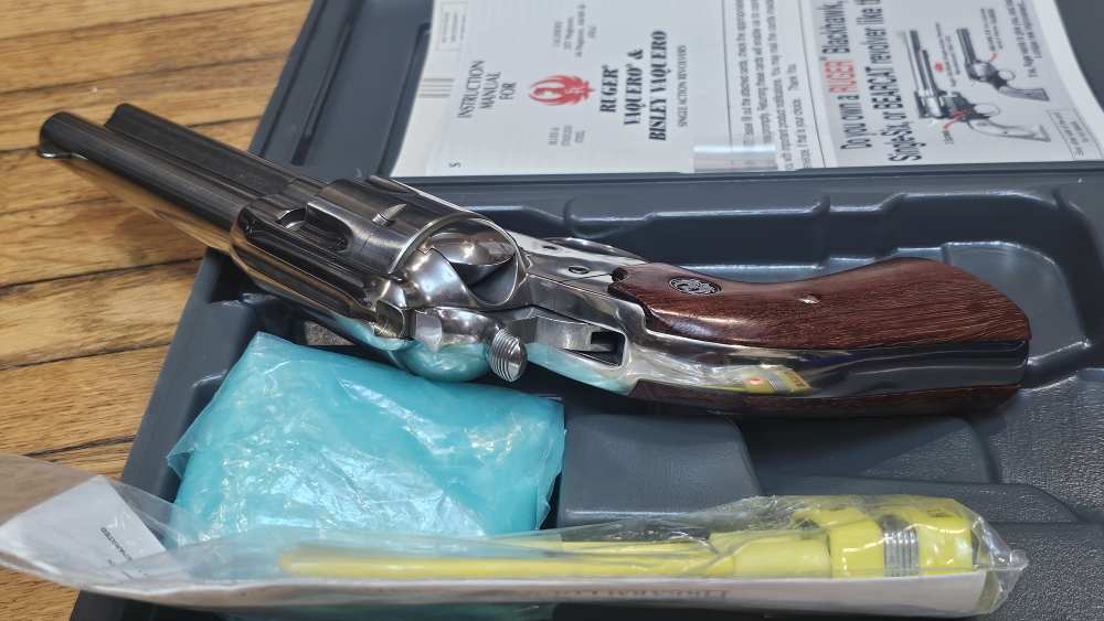 Ruger Stainless Bisley Vaquero 5.5" 357 LNIB-img-5