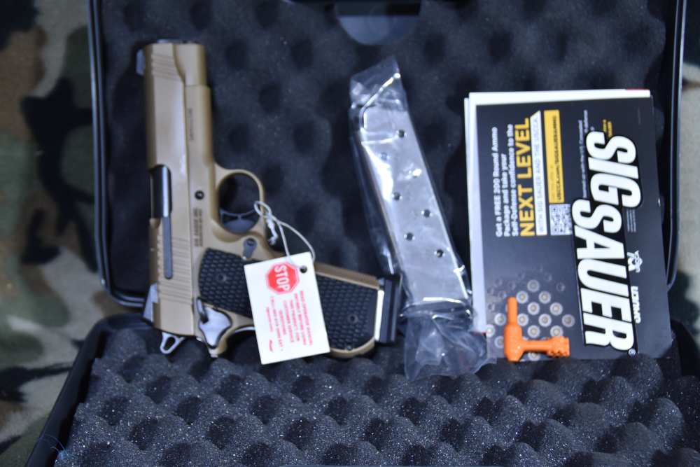 SIG 1911 Fastback Emperor Scorpion Carry 45ACP-img-27