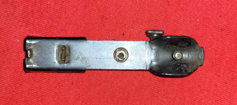 Vintage Mossberg S102 rear sight original parts -img-3